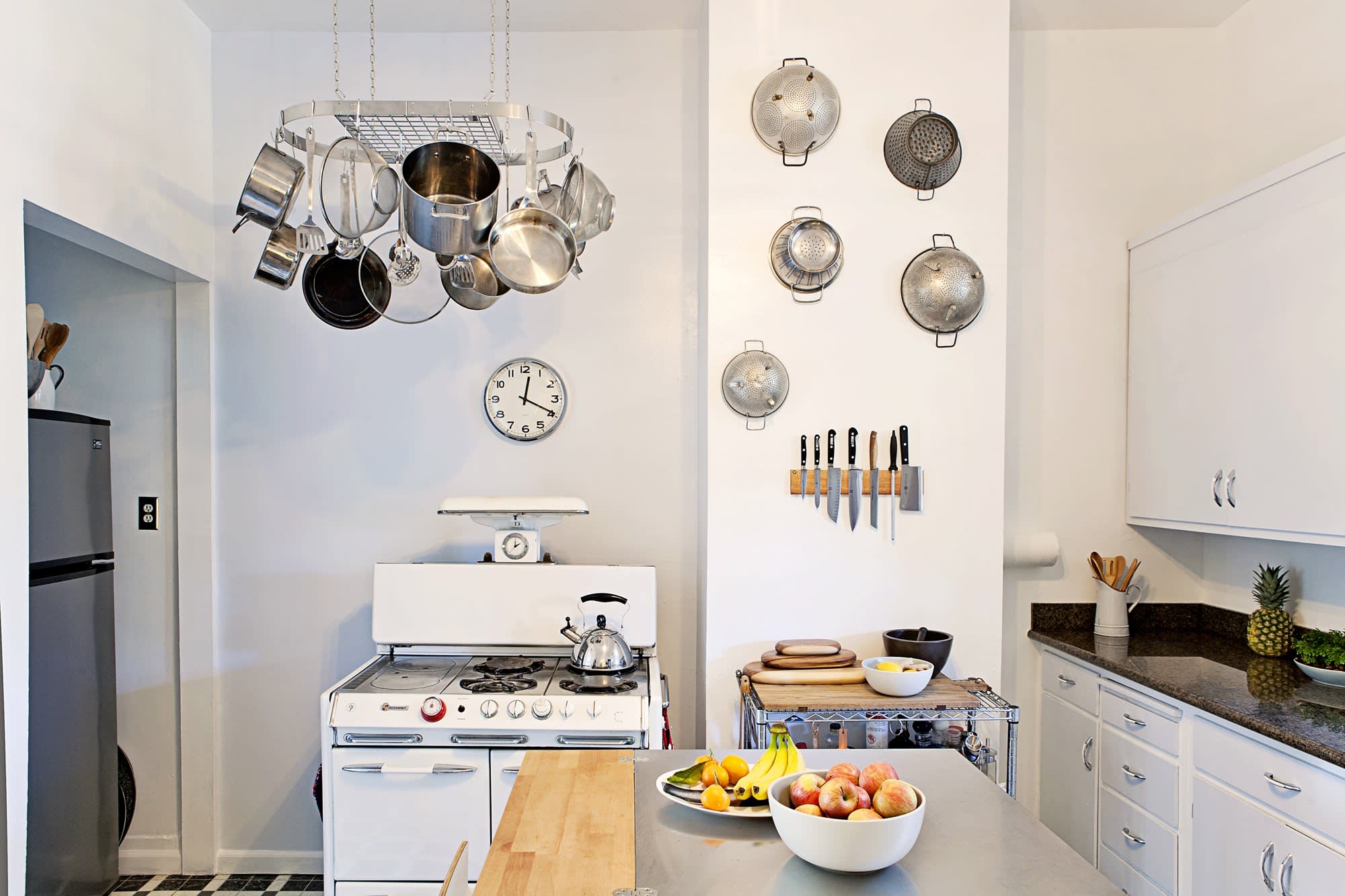 Pot rack above discount sink